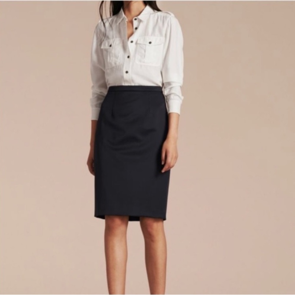 Burberry Black Pencil Skirt US Size 2
